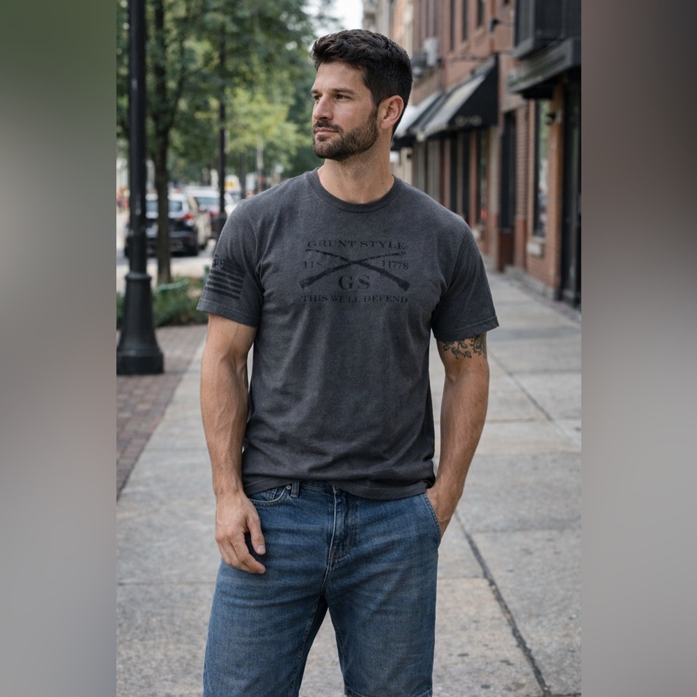 Grunt Style Charcoal Tee with Rifle Emblem